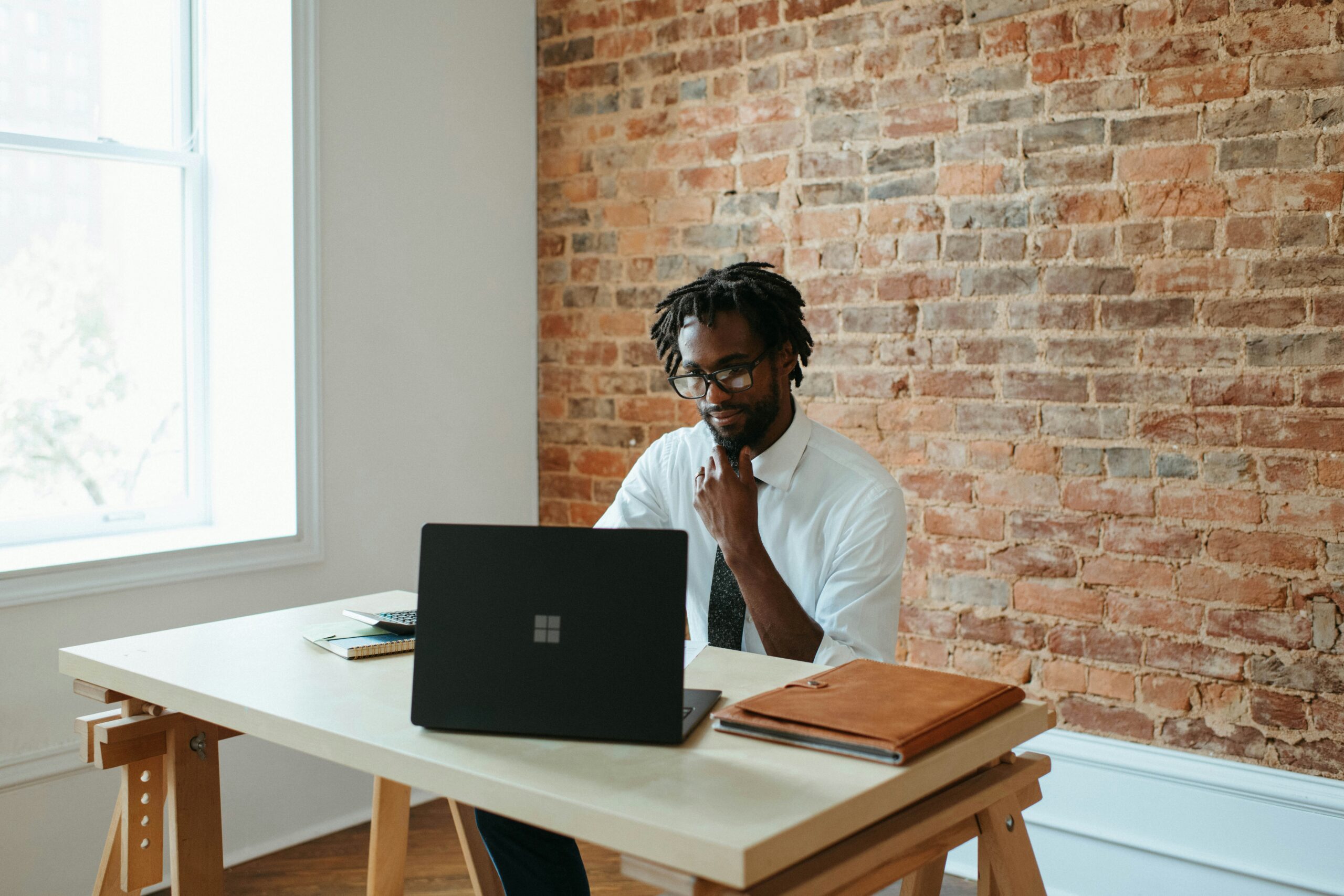 freelancer working on laptop